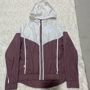 Nike windbreaker